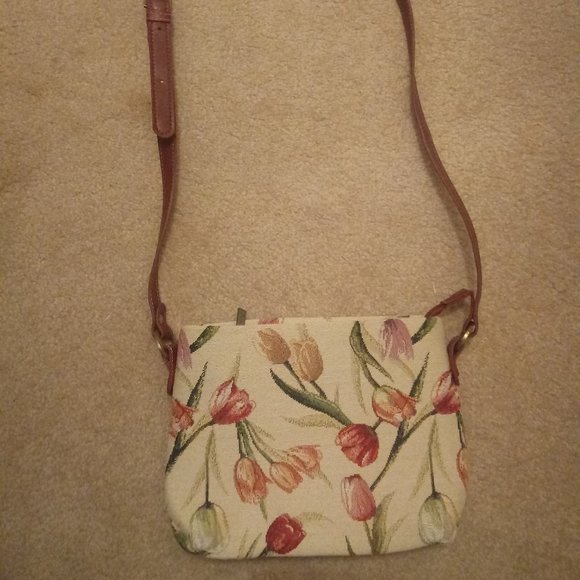 Floral Purse - Picture 1 of 3